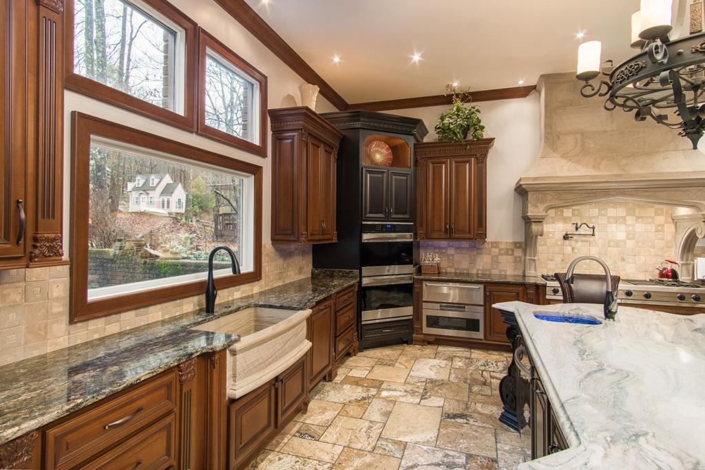  Photo by: Weaver Real Estate Photography 